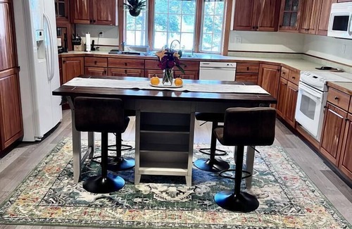 Andover House | Highland Lake Homestead