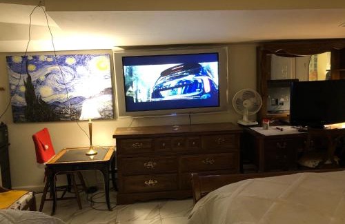 Greenfield Apartment | Highland Park Pittsburgh