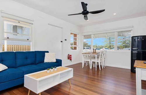 Brunswick Heads Apartment | HIGHTIDE3-PARK AND RIVER VIEW