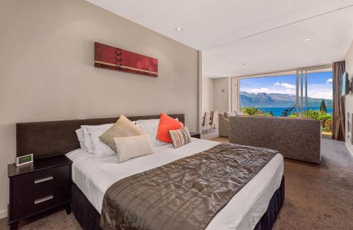 Queenstown Hotel | Highview Apartments