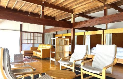 Nirasaki House | HIKE
