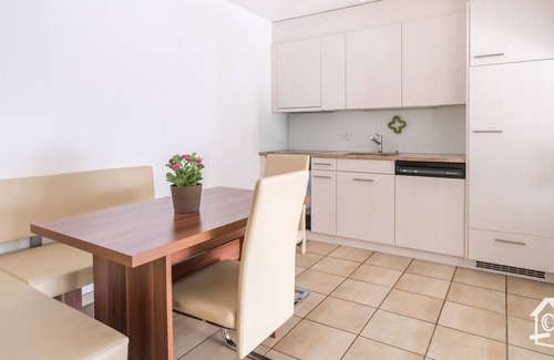 Emmetten Apartment | Hiking biking ski paragliding and recreational paradise.