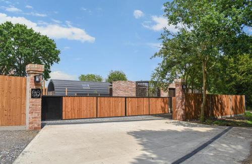 Wangford Resort | Hill Farm Retreat
