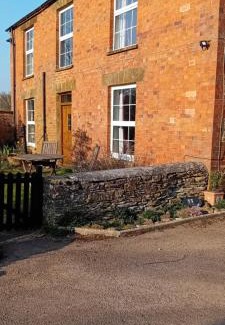 Sibford Gower House | Hill House