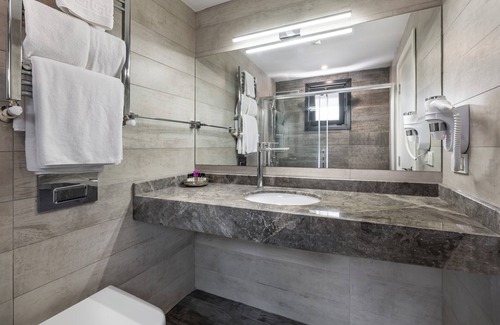 Adalar Hotel | Hillora Buyukada