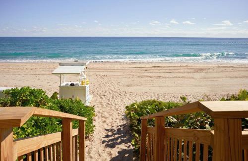 Hillsboro Beach Hotel | Hillsboro Beach Resort by Kasa