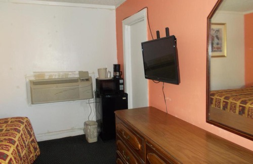 Homer Hotel | Hillside Motel