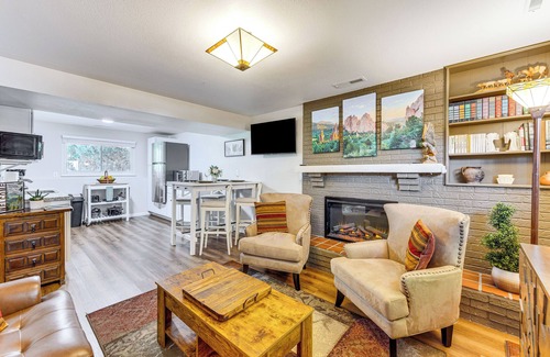 Northeast Colorado Springs Apartment | Hillside Place w/Mountain Views ~ 8 Mi to Dtwn!