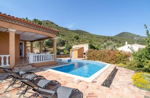 Roquebrun Villa | Hillside Retreat in Roquebrun