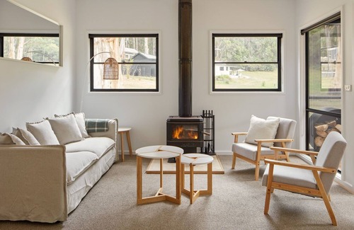 Benwerrin Villa | Hilltop Hideaway Villa One