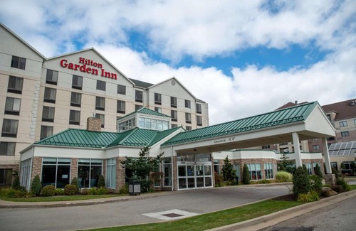 Erie Hotel | Hilton Garden Inn Erie
