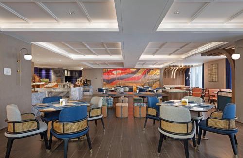 Shizhong District Hotel | Hilton Garden Inn Leshan Shizhong