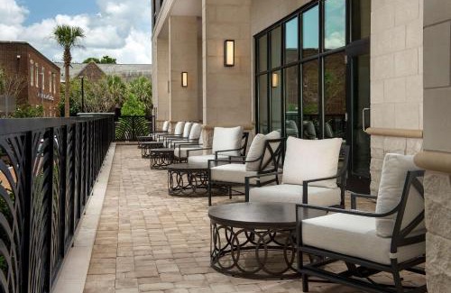Lake Eola Heights Hotel | Hilton Garden Inn Orlando Downtown