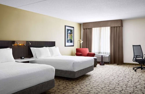 Warwick Hotel | Hilton Garden Inn Providence Airport/Warwick
