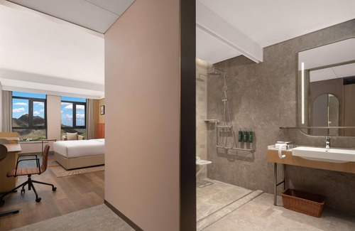 Nedong Hotel | Hilton Garden Inn Shannan Gesang Road