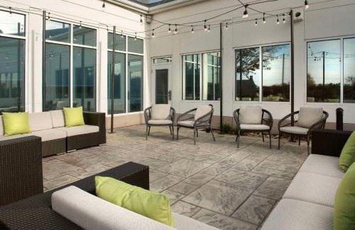 Dowell Hotel | Hilton Garden Inn Solomons