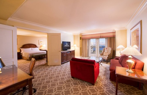 Lake Las Vegas Resort | Hilton Lake Las Vegas Resort and Spa