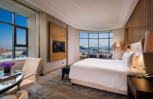 Midong District Hotel | Hilton Urumqi