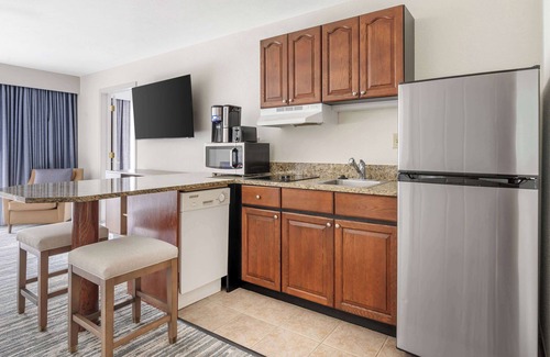 Mishawaka Resort | Hilton Vacation Club Varsity Club South Bend, IN