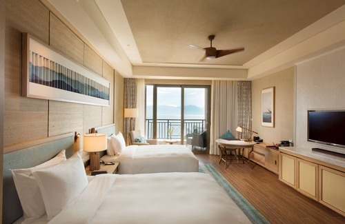Chengjiang County Resort | Hilton Yuxi Fuxian Lake