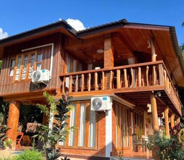 Bo Kluea Villa | Him Doi Villa ฮิมดอยวิลล่า