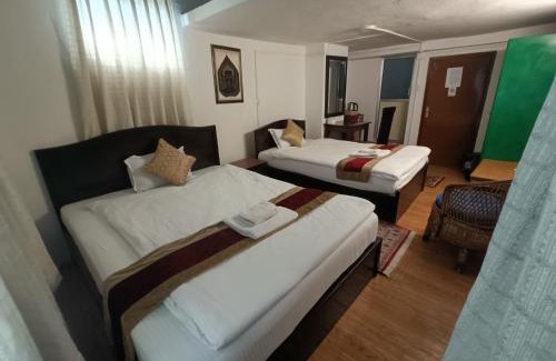 Kathmandu House | Himalaya Inn