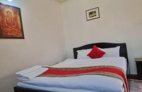 Kathmandu House | Himalaya Inn