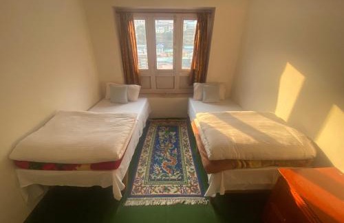 Namche Bazaar Cabin | Himalayan Lodge