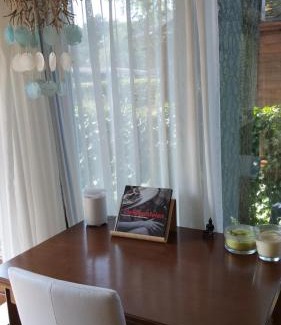 Oostvoorne House | Hineni
