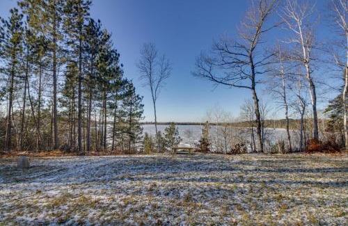 Hines House | Hines Vacation Rental with Grill Walk to Lake!