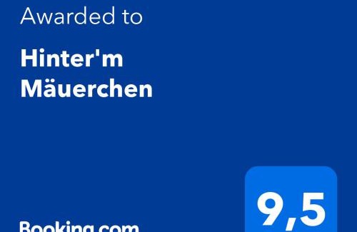 Hunerbach House | Hinter'm Mäuerchen
