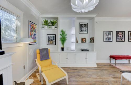 Midtown House | Hip and Spacious Midtown Cottage near Beale Street