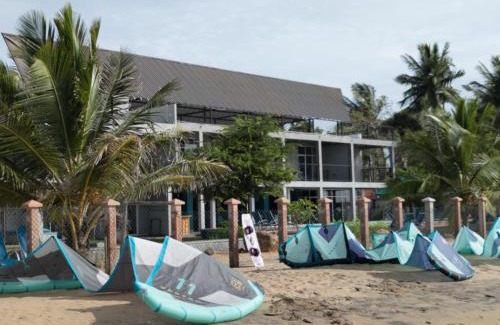 Kudawa Hotel | Hiru Beach Resort