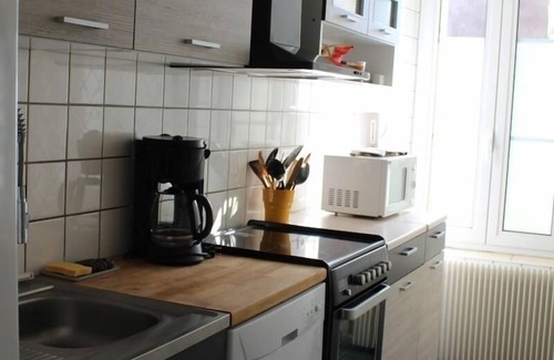 Toul Apartment | Historic 3BR Apt Near Toul's Cathedral – Central Location, Parking, WiFi Included