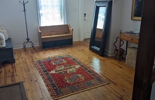 Aldie Other | Historic Aldie Farmhouse near Middleburg and Wine Country