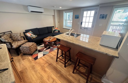 New Hope Apartment | Historic Bank House 1 BR Downtown fully remodeled
