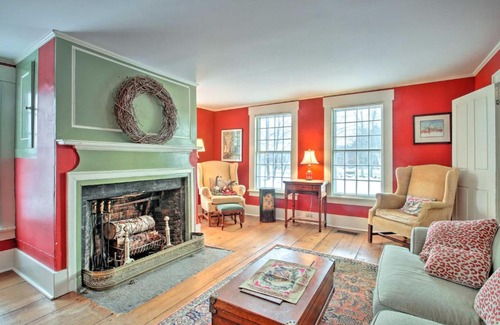 Bradford House | Historic Bradford Home - 8 Mi to Mount Sunapee!