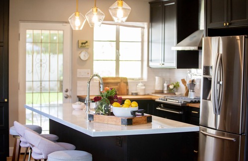 Phoenix College House | Historic Brick Bungalow - Near Downtown Phoenix