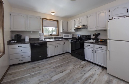 Terre Hill House | Historic Building, Quiet Location in Beautiful Lancaster County, Stella Side