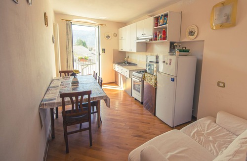 Brugnato Apartment | Historic center of Brugnato 30 min. from the 5 terre