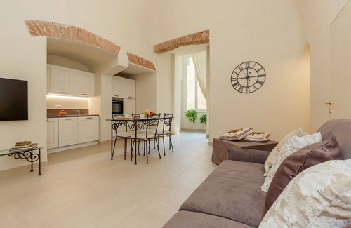 Siena Historical Center House | Historic center of Siena: Castellare residence with TV, WI-FI and AIR CONDITION