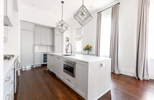 South of Broad Apartment | Historic Charleston meets Modern luxury
