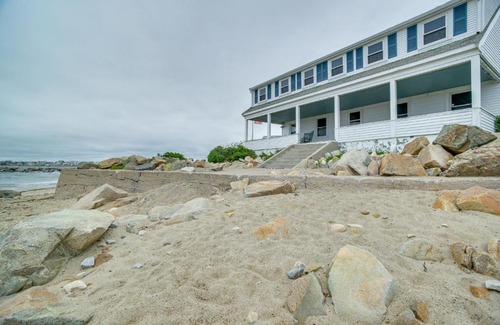 Brant Rock House | Historic Cottage with Beautiful Oceanfront View