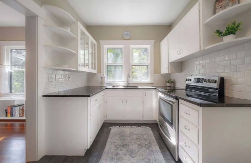 Seminole Heights House | Historic & Cozy Bungalow by Downtown