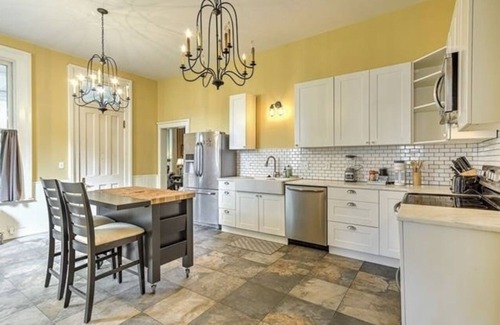 Leavenworth House | Historic David Brewer Victorian