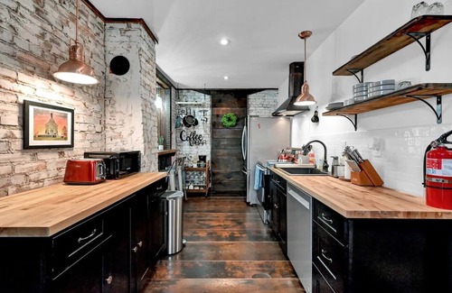 Gettysburg House | Historic Downtown. 3 BR, 2.5bath, Walking Distance to Restaurants Shops,Skiing.