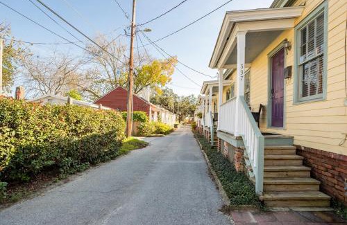 Beach Institute Apartment | HISTORIC DOWNTOWN KING BED COTTAGE- PARKING and PATIO