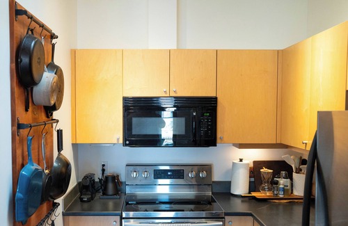 Inner Harbour Condo | Historic Downtown Victoria Condo