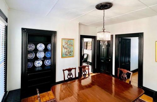 Munjoy Hill Apartment | Historic East End - Top of Munjoy Hill!