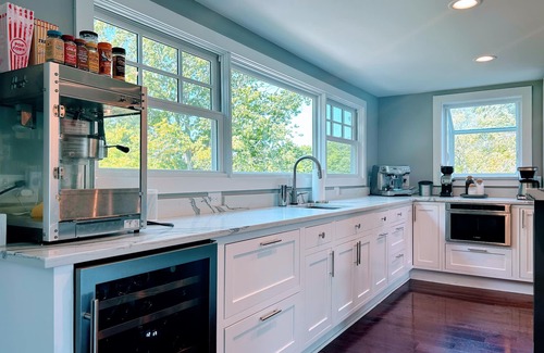 Rhinebeck House | Historic farm estate w/falls